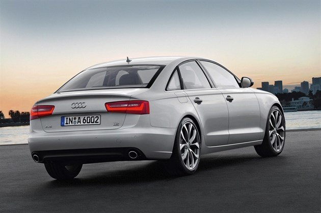 Audi A6 2011 (2)